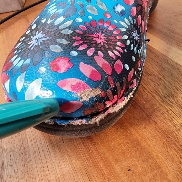 Spring Step Manila Clog Work Shoe Blue pink print colorful Size 8.5 - Picture 10 of 17